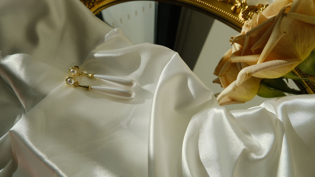 Elizabeth Drop earrings
